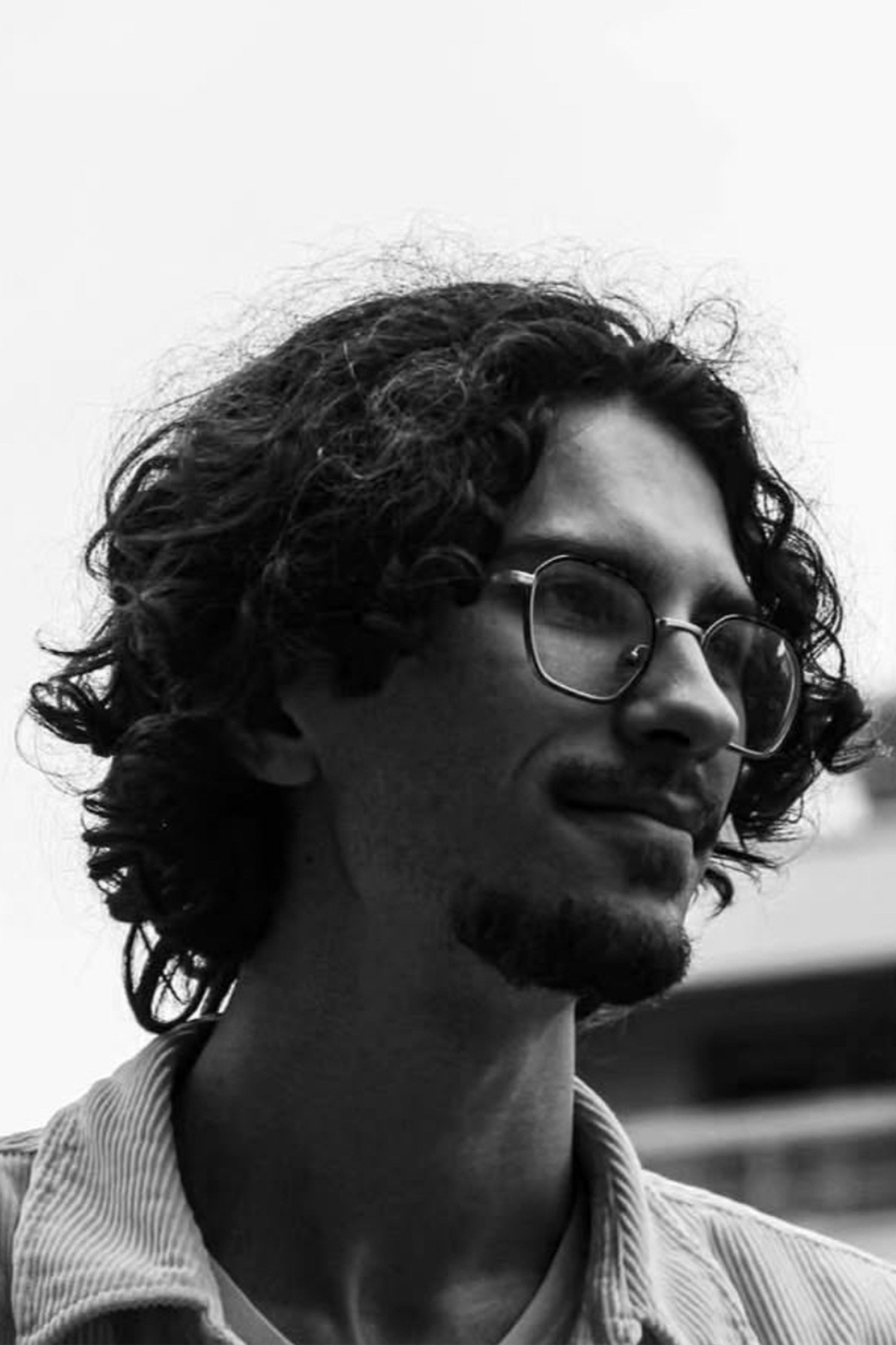 et billede af Anthony Adam