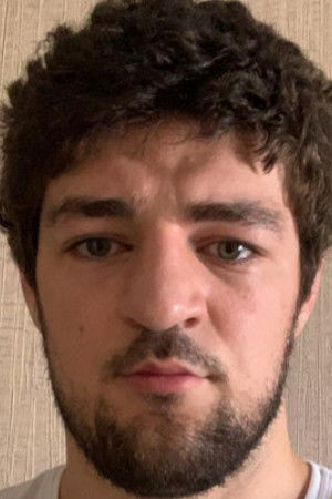 et billede af Rasul Magomedov