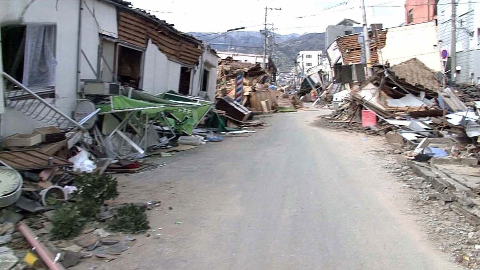 Thumbnail for How to Survive an Earthquake Season 1 Episode 41