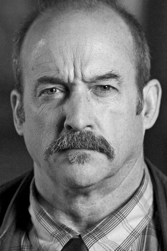 et billede af Mitchell Kosterman