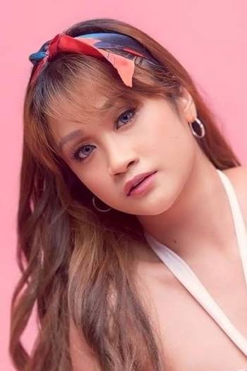 et billede af Kim Salinas