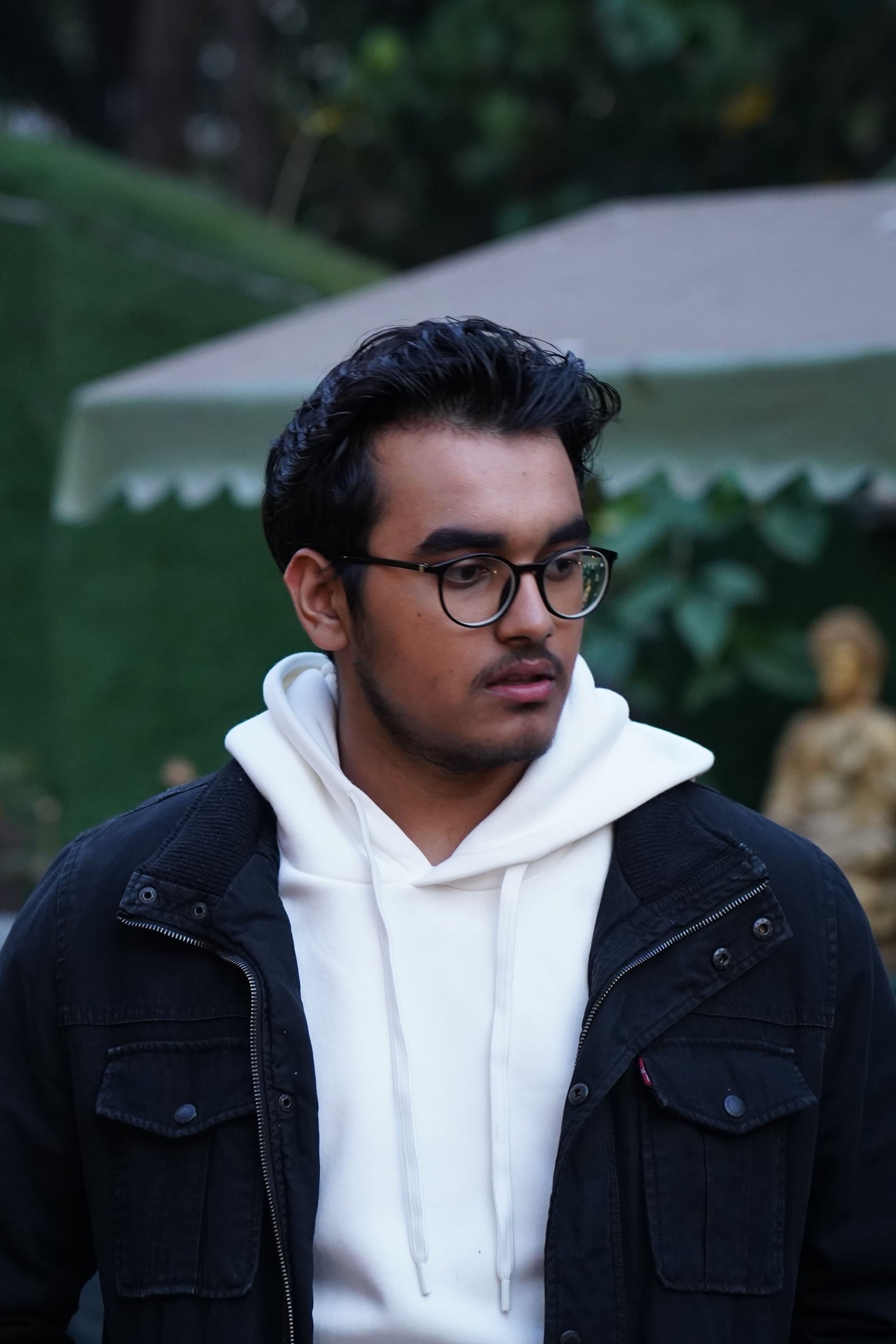 et billede af Mahir Laul