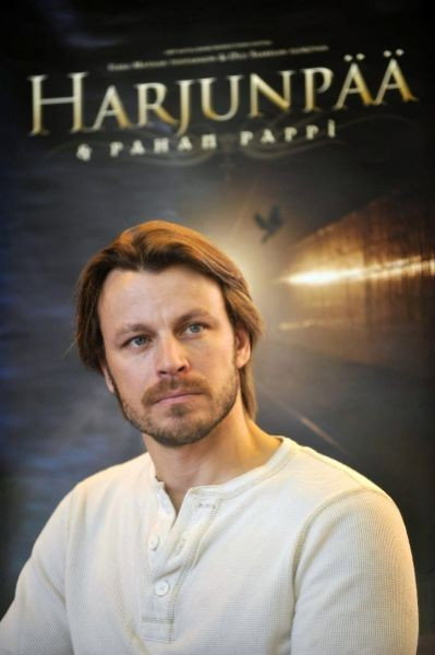 Peter Franzén – People – Filmanic