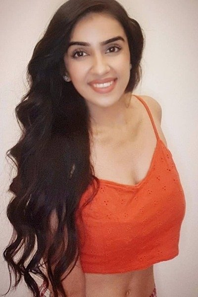Shirin Sewani's picture in the cast