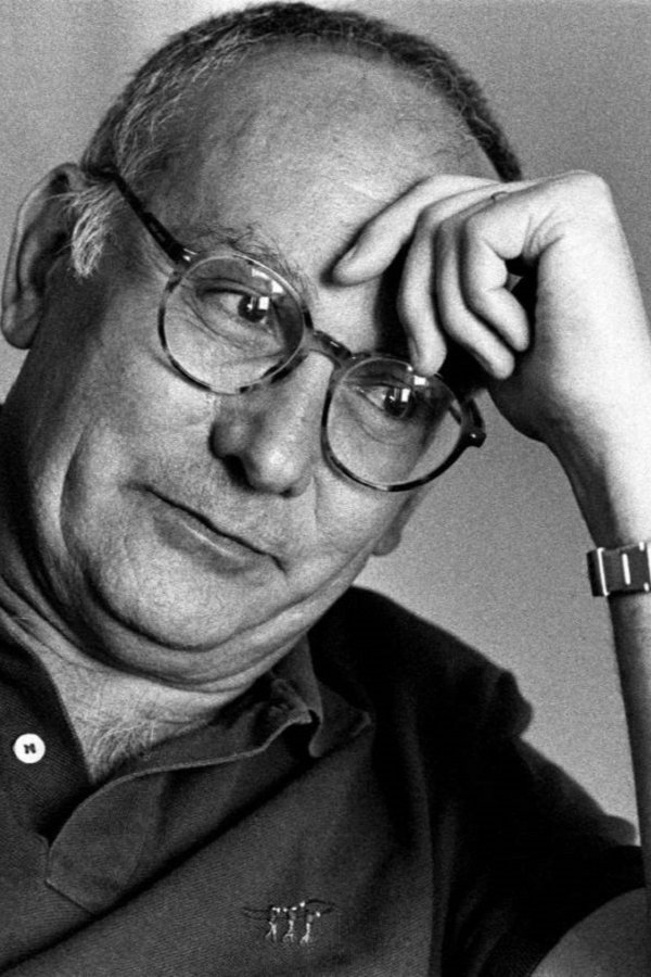 et billede af Mario Camus