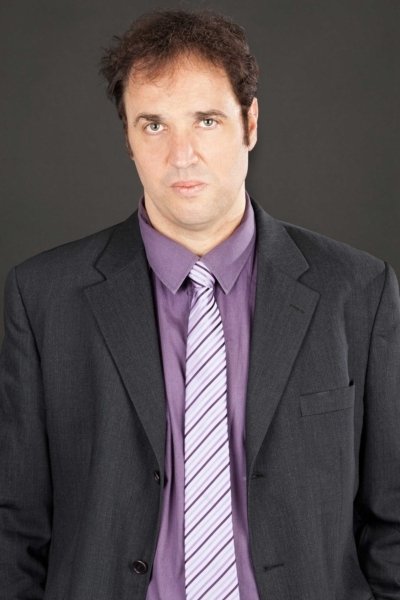 Zigor Bilbao as Néstor / Demon Belfegor