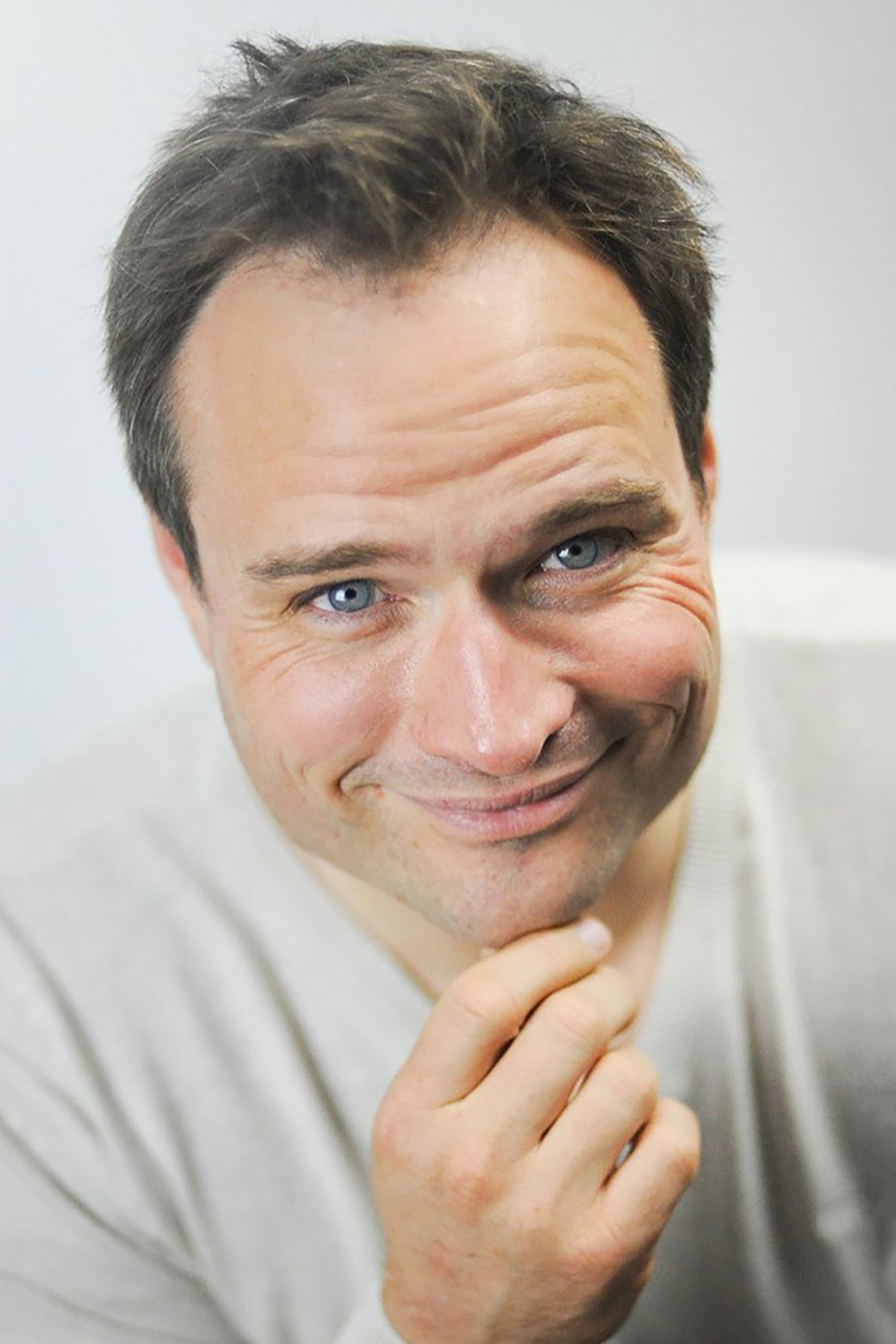 et billede af Oliver Erenyi