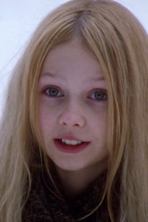 et billede af Meira Durand