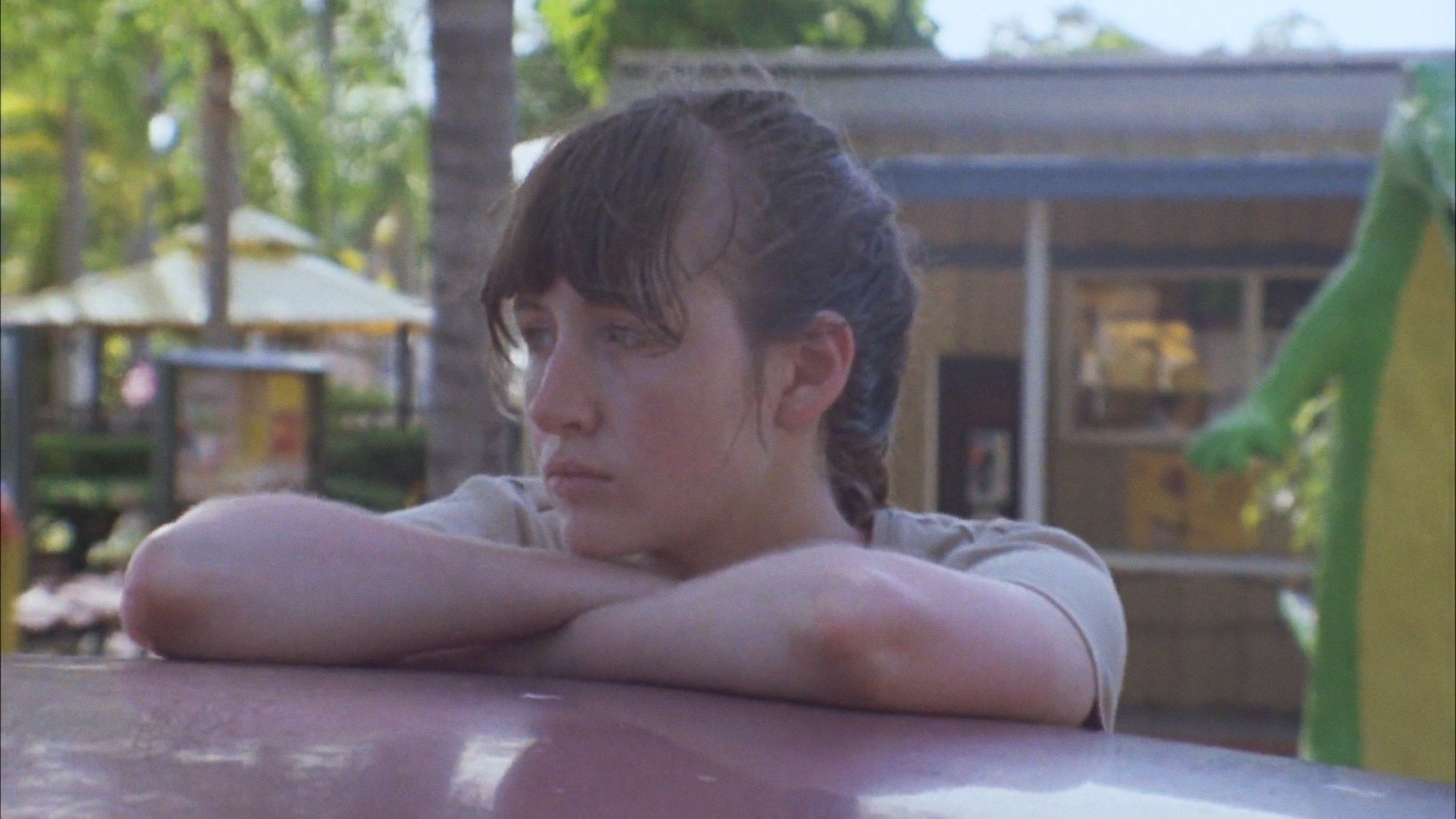 Sun Don't Shine (2013)