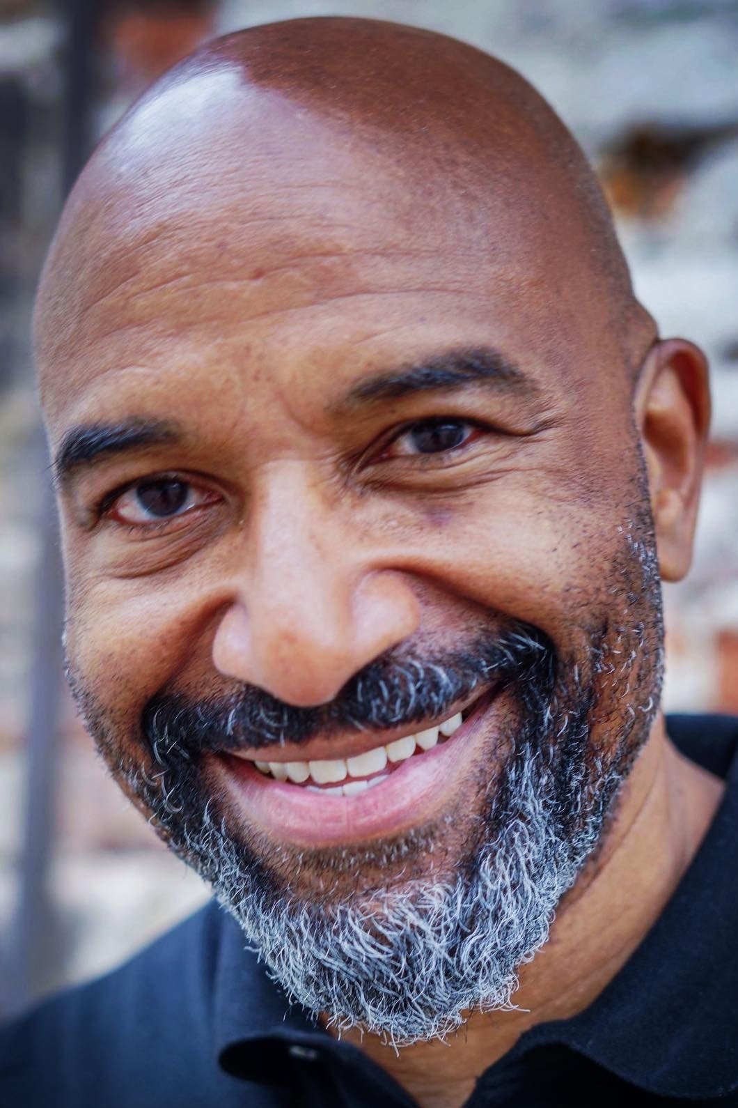 et billede af Paul Maynard