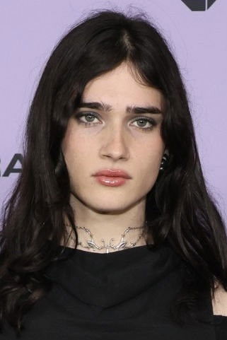 et billede af Nicky DeMarie