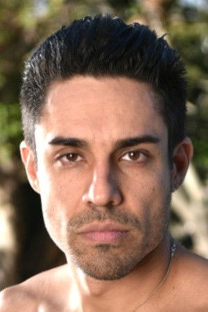 et billede af Blake Bensin