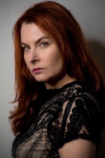 et billede af Danishka Esterhazy