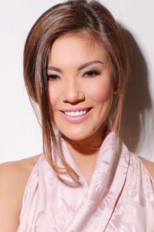 et billede af Aline Adita