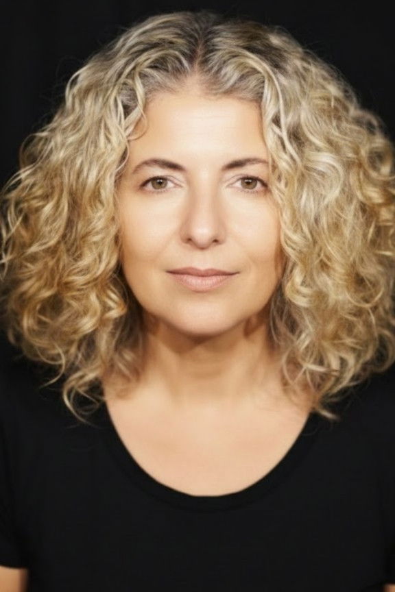 et billede af Gülen Karaman