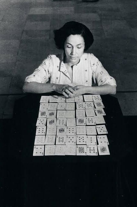 et billede af Anna Maria Maiolino