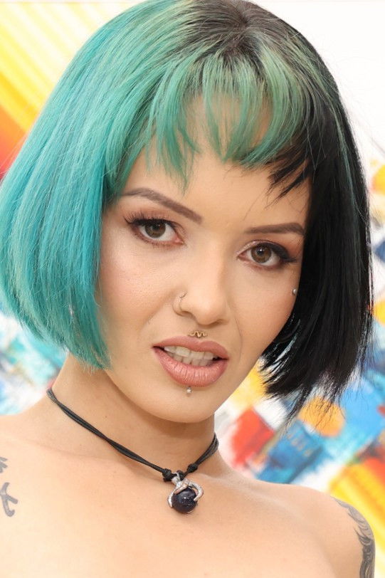 et billede af Queen Kimi