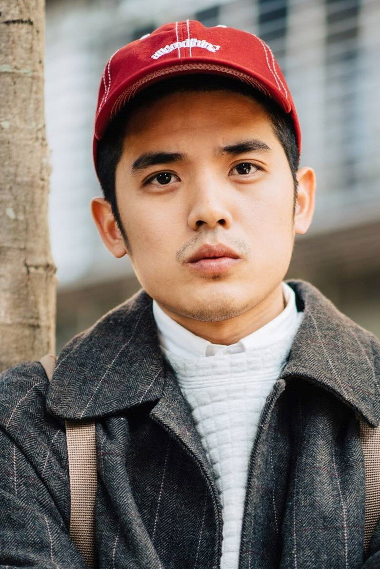 et billede af Ouyang Lun