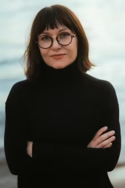 et billede af Leah Kardos