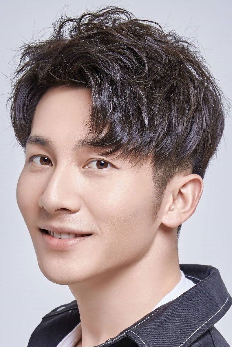 et billede af Huang Kaixiang