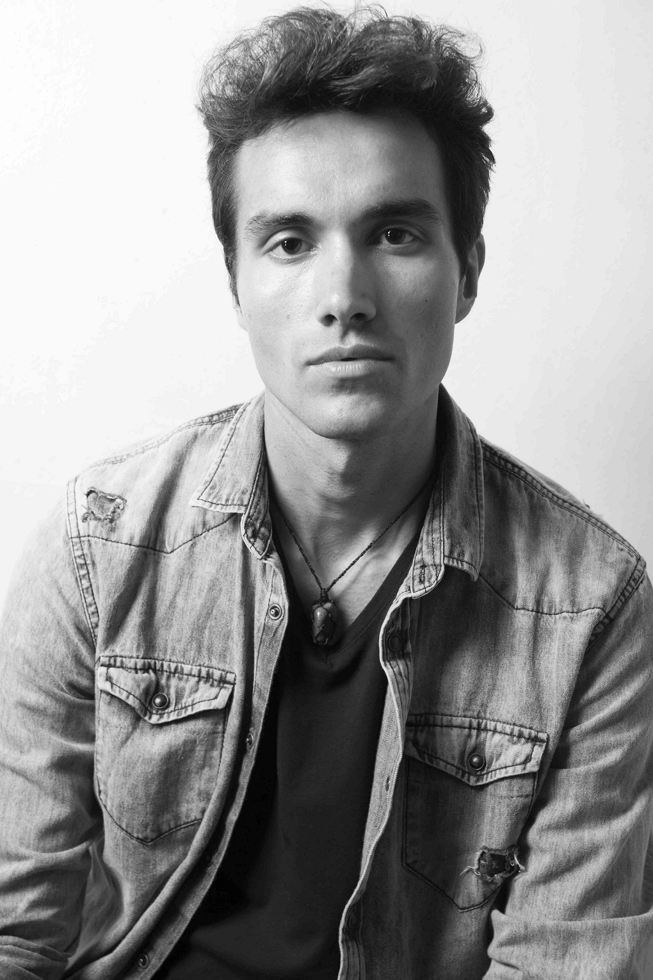 et billede af Marlon Blue