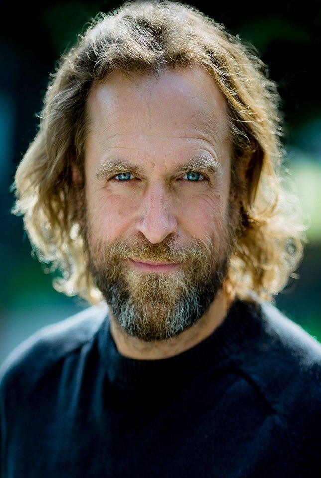 et billede af David Brooks