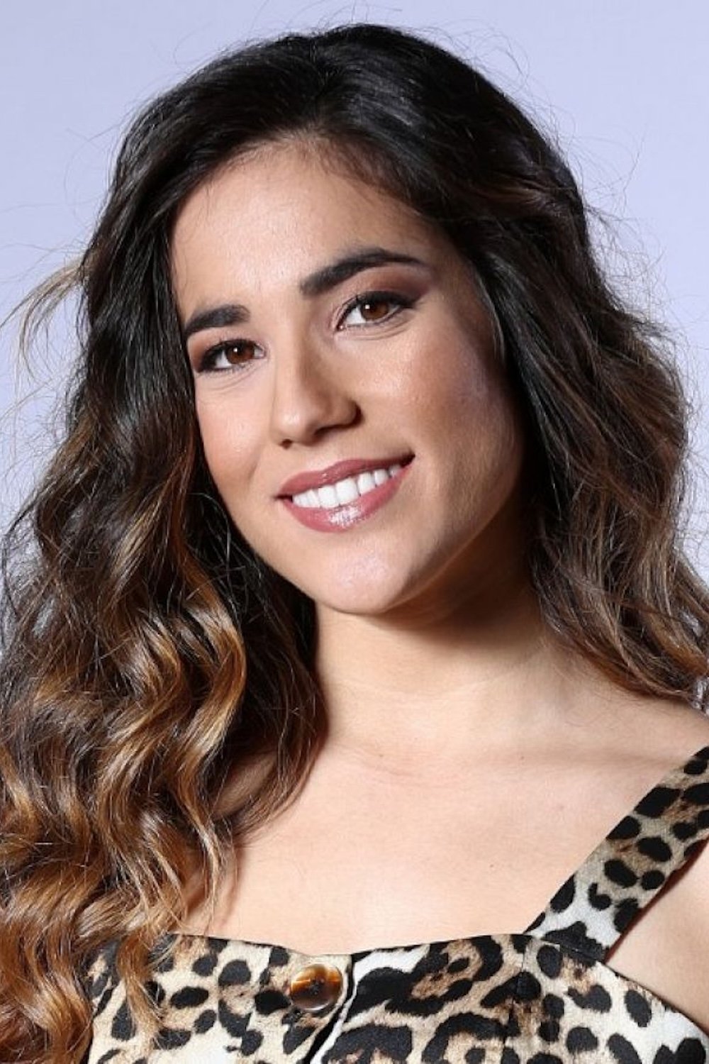 Xhulia Medina backdrop