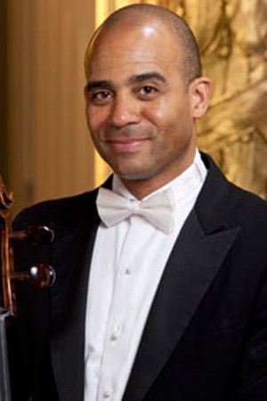 et billede af Owen Young