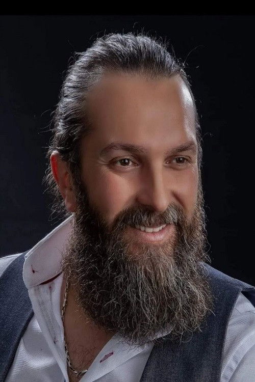 et billede af Yücel Tok