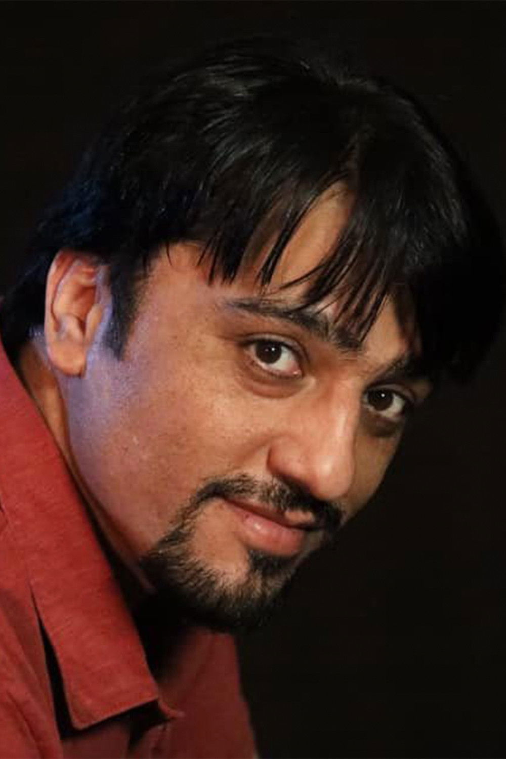 et billede af Aziz Deldar