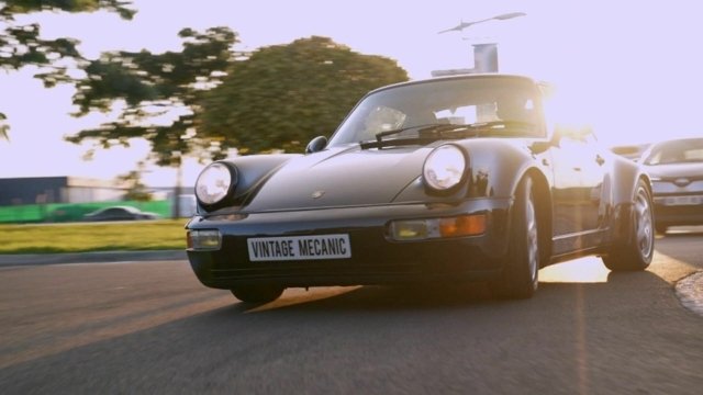 Vintage Mecanic - Porsche 911 Type 964 Jubilée