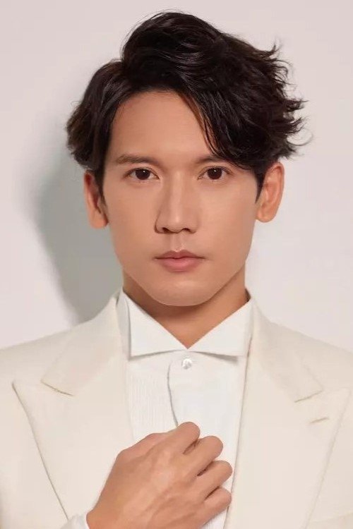 et billede af Kenny Kwan