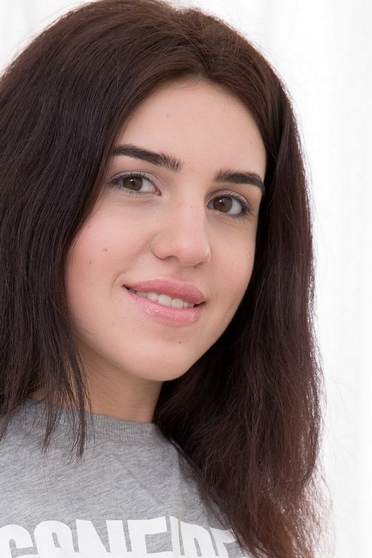 et billede af Lindsey Vood