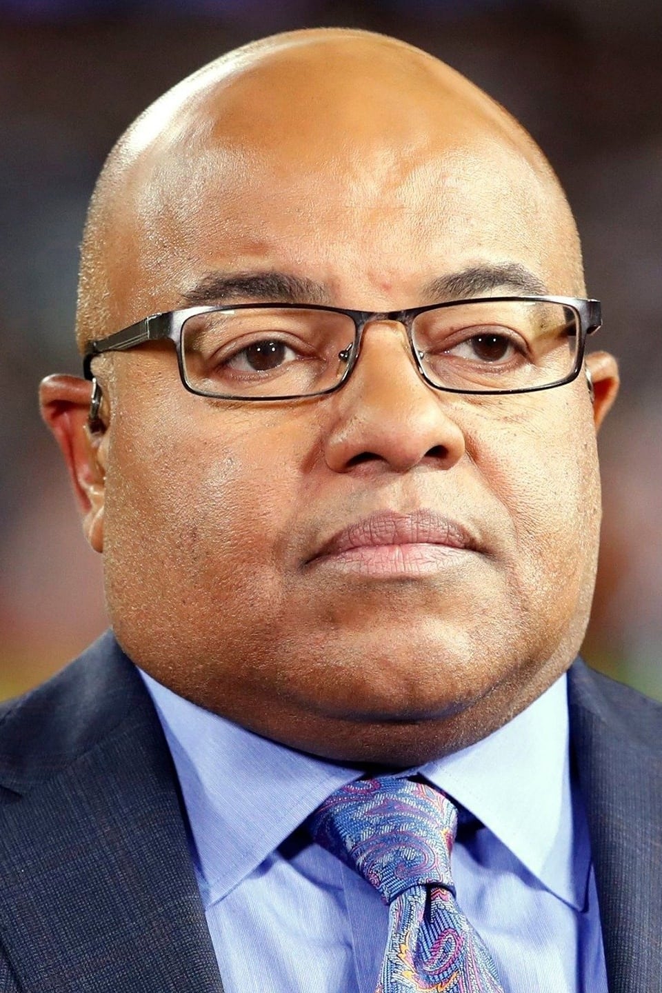 et billede af Mike Tirico