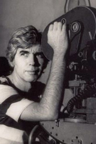 et billede af Humberto Solás