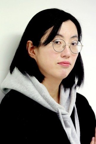 Xhung Hej-on backdrop