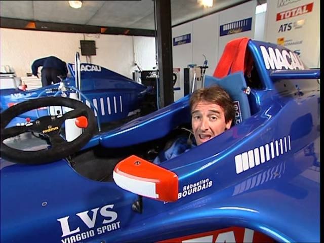C'est pas sorcier - Les voitures de course : les sorciers ont la formule