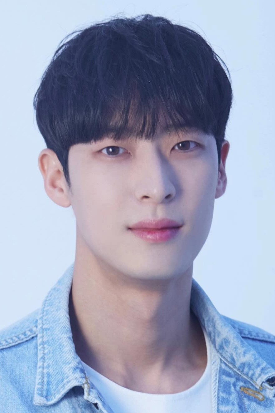 Profile 서태웅 with character Kang Min-ho