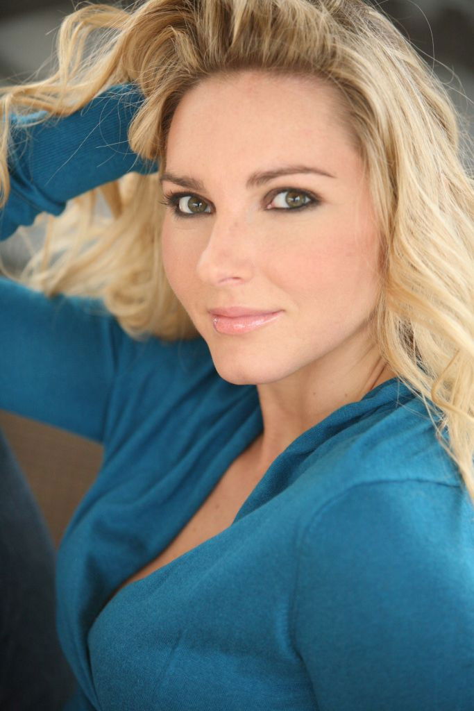 et billede af Anna Debecki