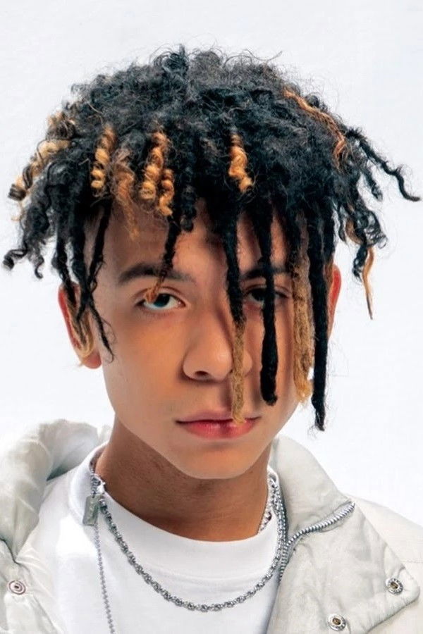 et billede af Iann Dior