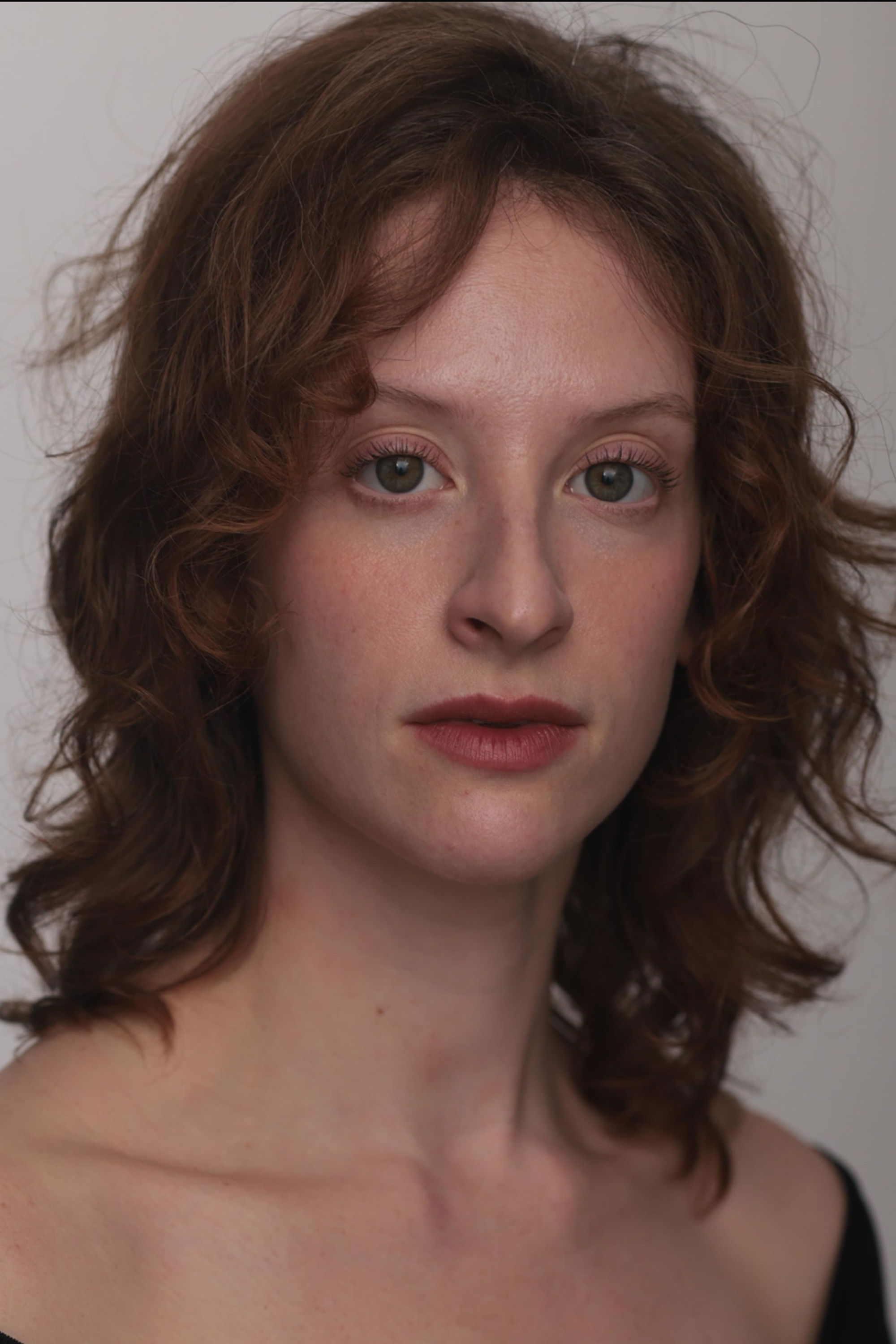 et billede af Madeline Barbush