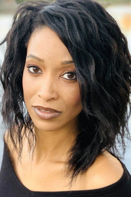 et billede af Alicia James