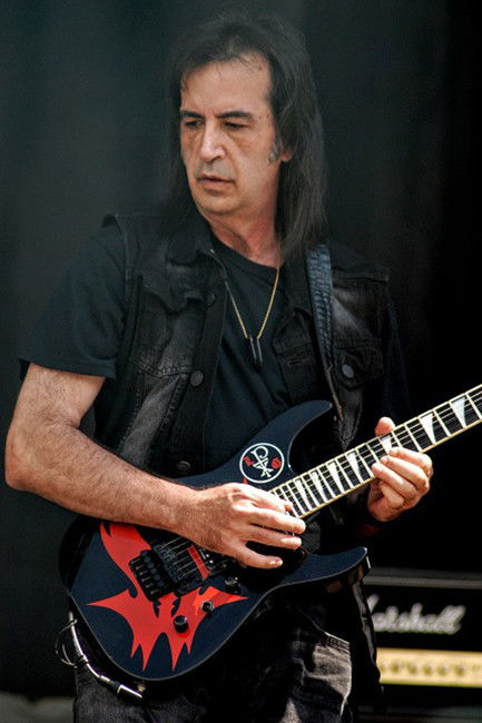 et billede af William J Tsamis