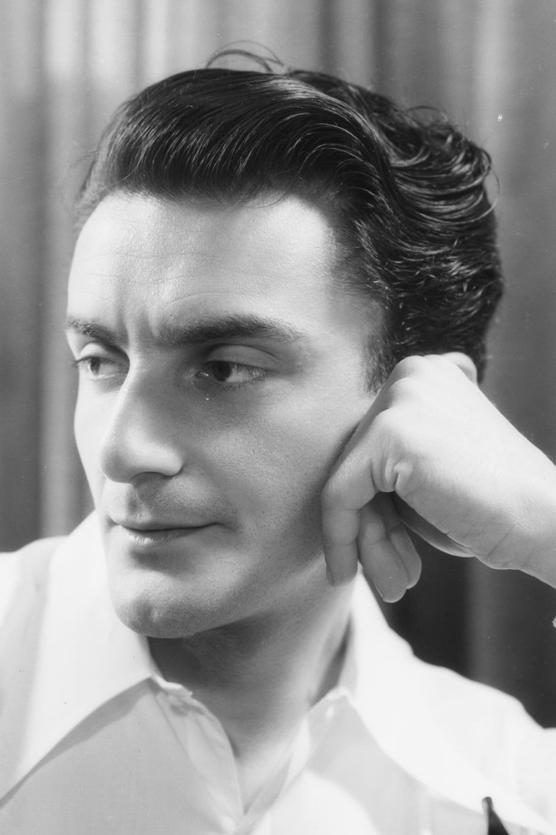 et billede af George Stoll