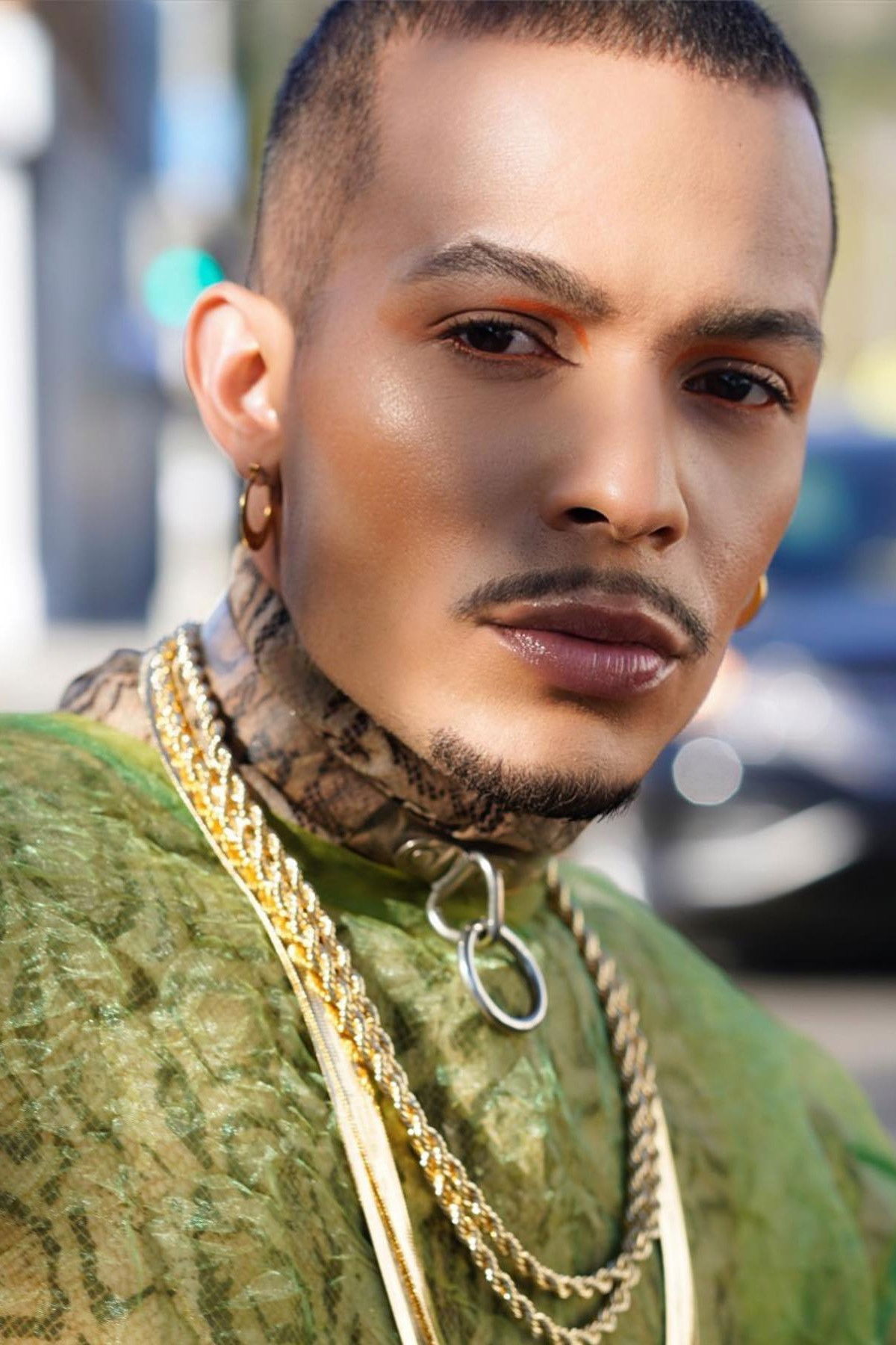 et billede af Carlos Irizarry