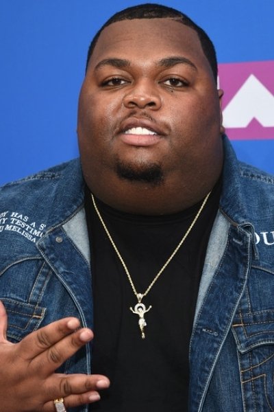 et billede af Leonard Ouzts