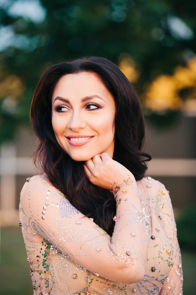 Andra's picture in the cast