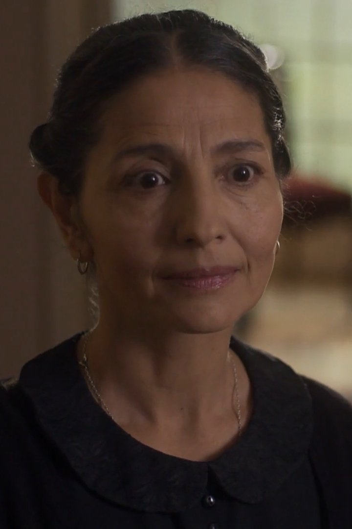 Margarita Manriquez's picture in the cast
