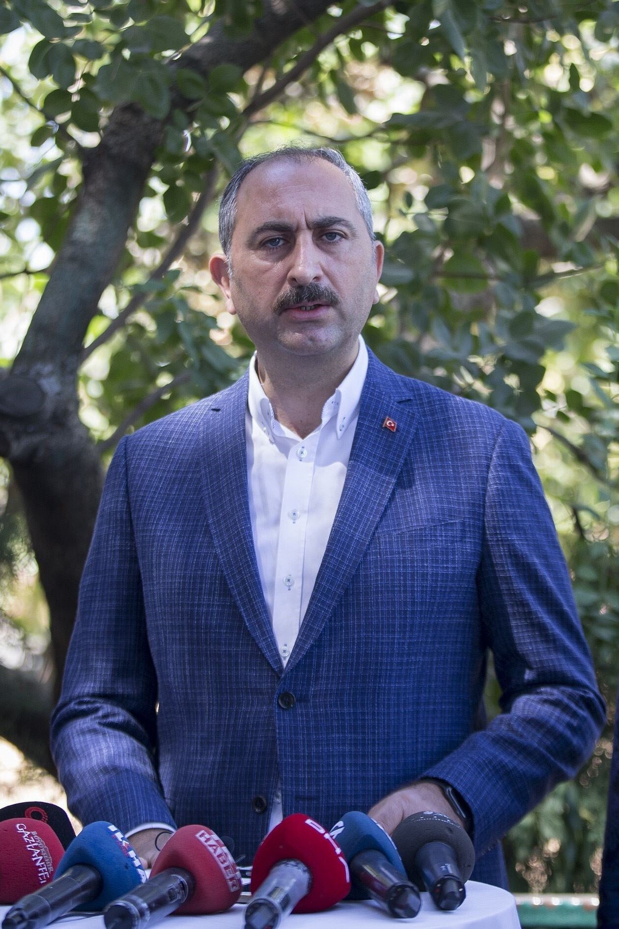 et billede af Abdulhamit Gul