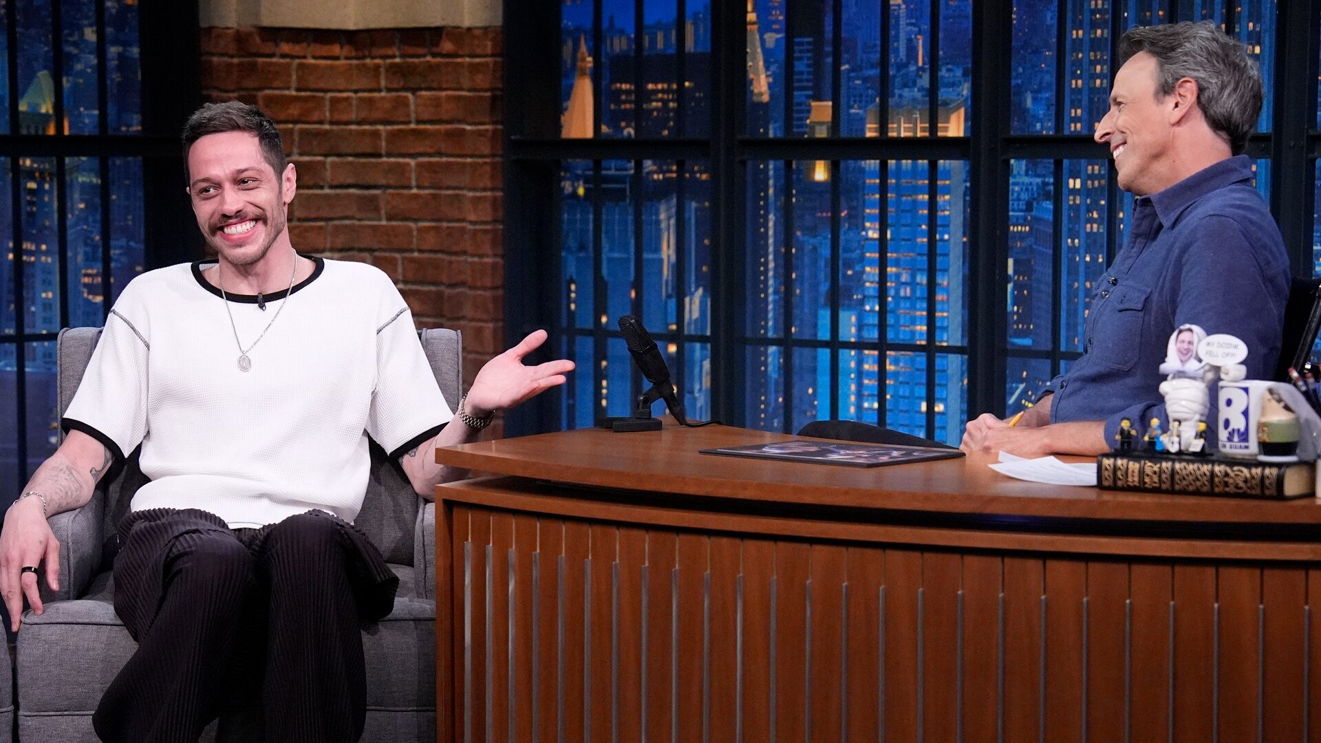 Late Night with Seth Meyers Season 12 :Episode 125  Pete Davidson, Taylor Schilling
